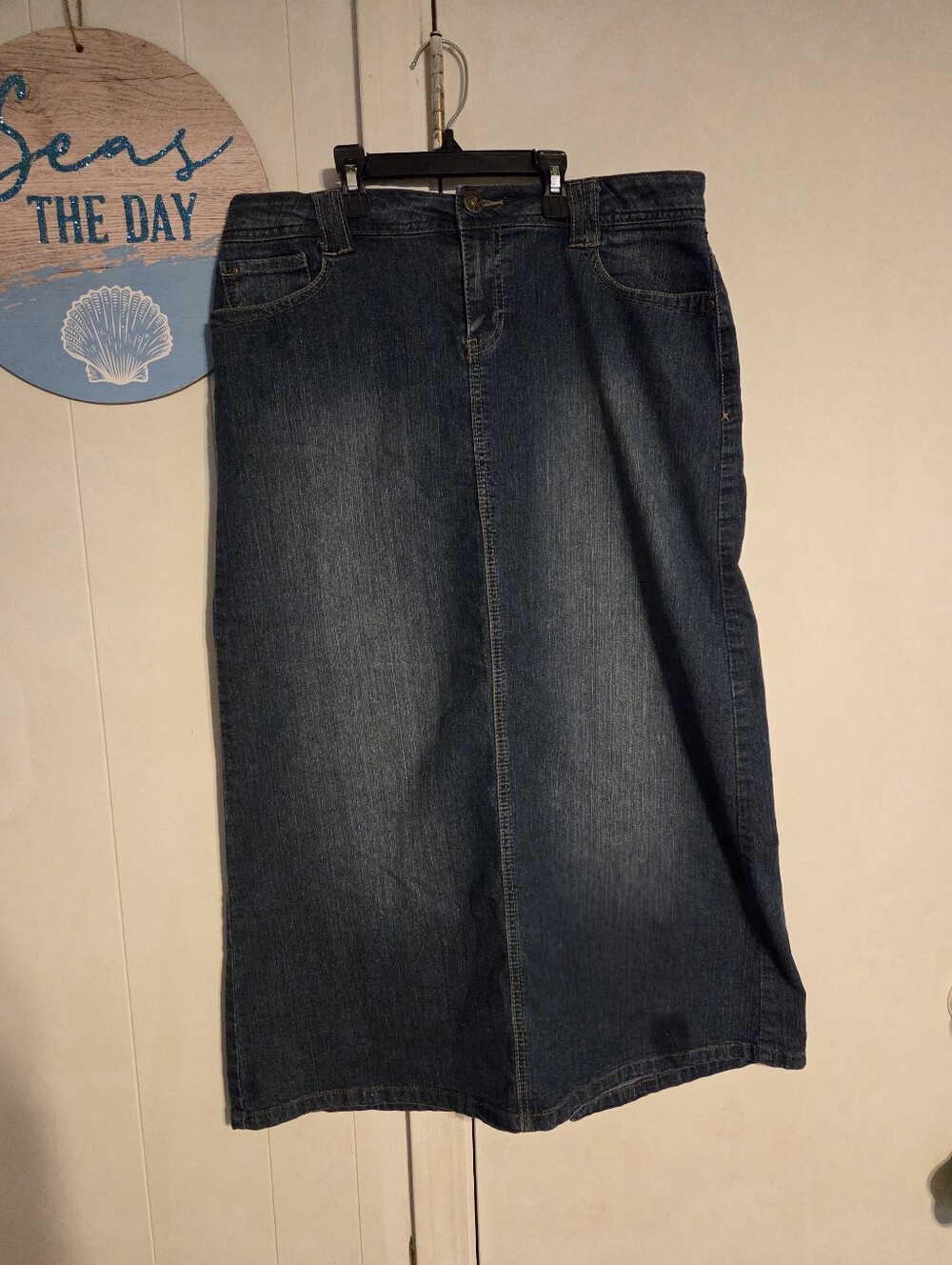 BACCINI Denim Maxi Skirt Blue Size 10 Embroidered Pockets Zip Closure Women